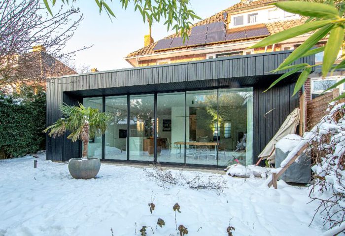 Uitbouw Heemstede en totale verbouwing particuliere woning